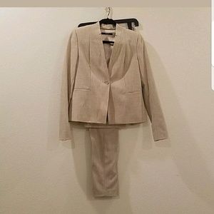 Tahari blazer suit pants